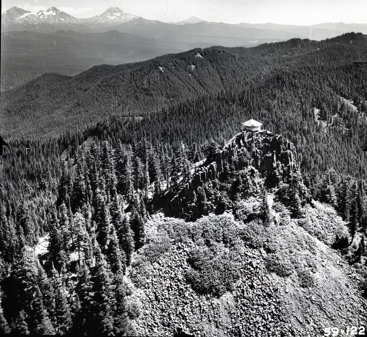 1954 photo of Carpenter Mnt Lookout, Oregon