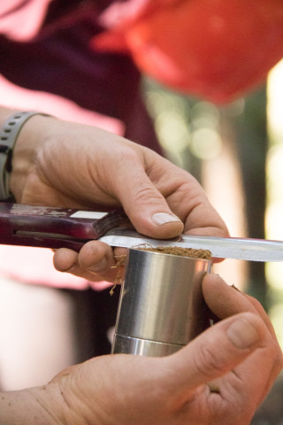 soil measurement in a ring-corer
