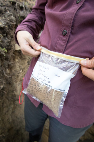 packing a soil sample